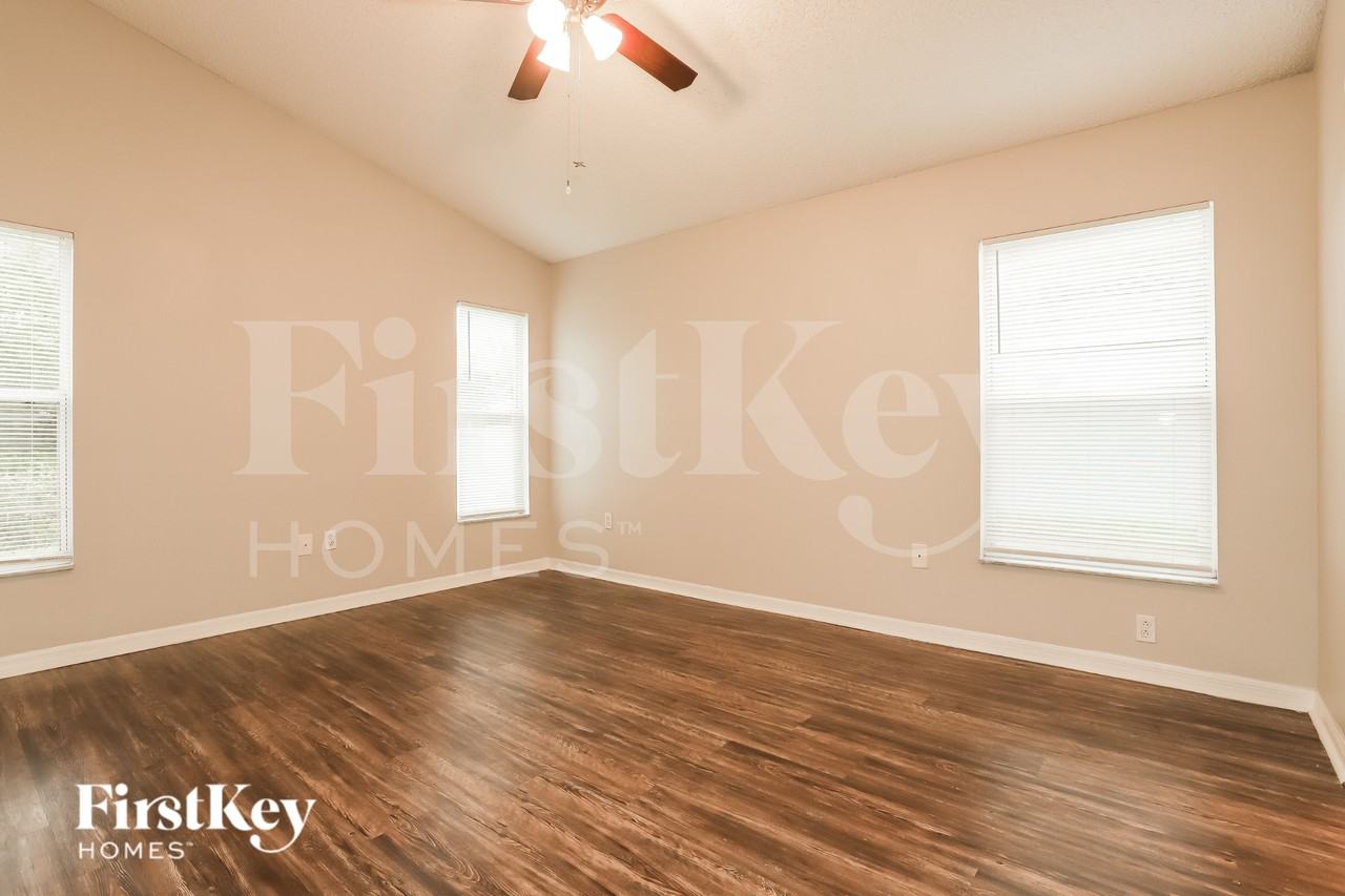 1216 Timber Trace Dr - Photo 6 of 16