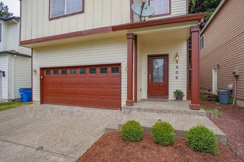 5906 Ne 56th St - Photo 2 of 30