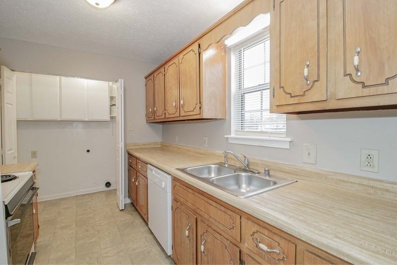 330 Hugh Hunter Rd #NA - Photo 5 of 15