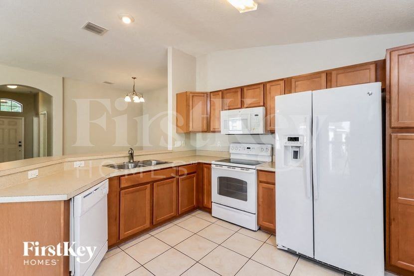 826 Barrister Dr - Photo 6 of 15