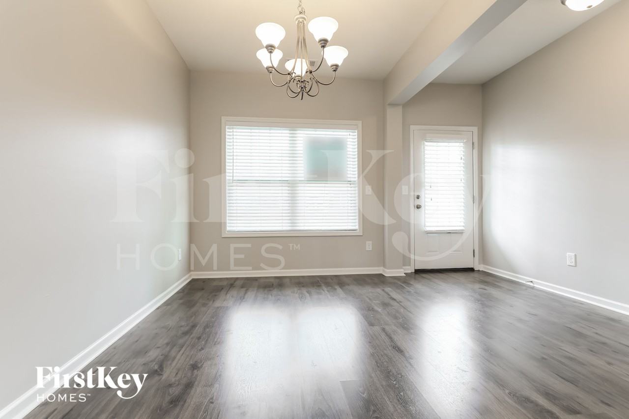 2142 Massey Ln - Photo 5 of 16