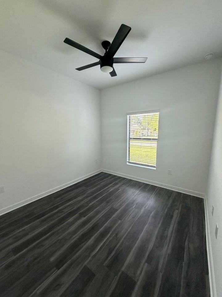 5127 25th St Sw - Photo 3 of 10