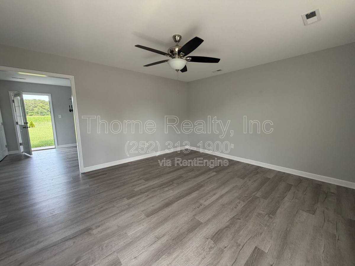 2411 Heath Ln - Photo 2 of 10