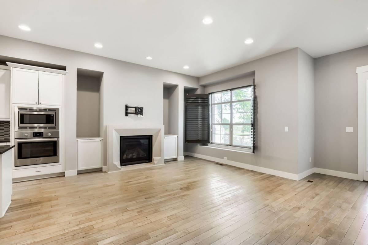 9090 E Martin Luther King Jr Blvd - Photo 3 of 10