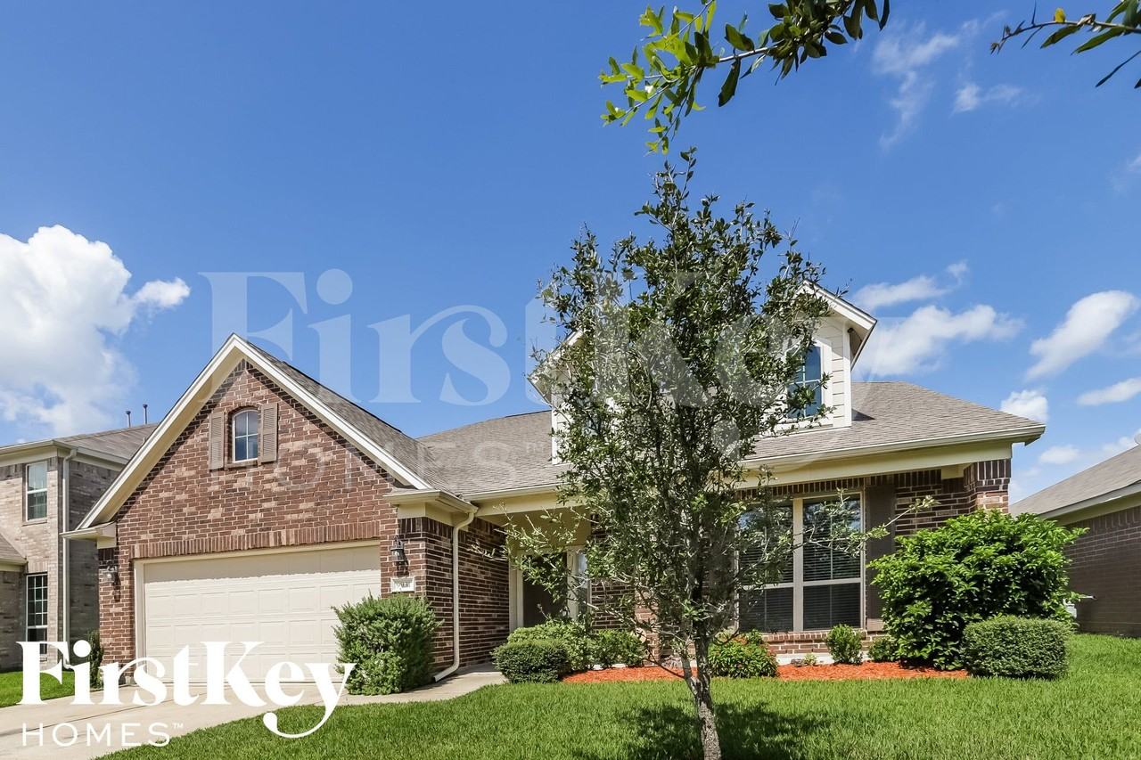 9931 Knob Hollow Way - Photo 2 of 15