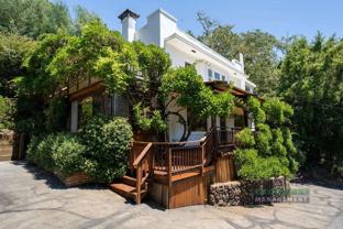 2 Ahrens Ln - Photo 1 of 1