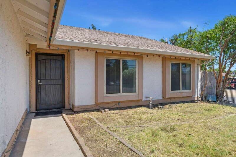 5041 Palm Ave - Photo 4 of 28