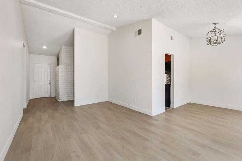 5041 Palm Ave - Photo 5 of 28