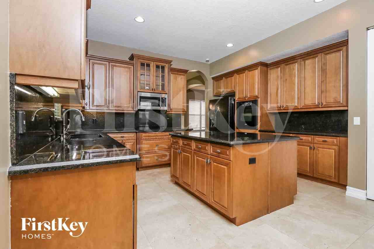 8636 Cobblestone Point Cir - Photo 6 of 15