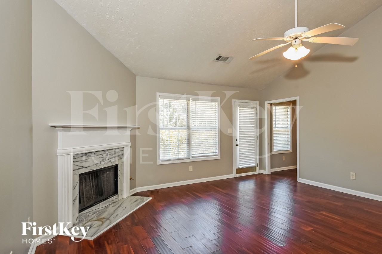 830 James Ridge Dr - Photo 3 of 16