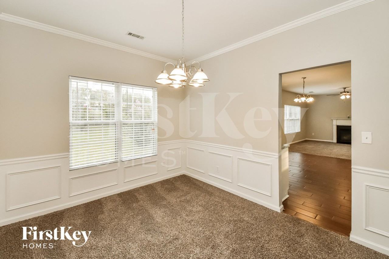 7660 Village Loop - Photo 5 of 15