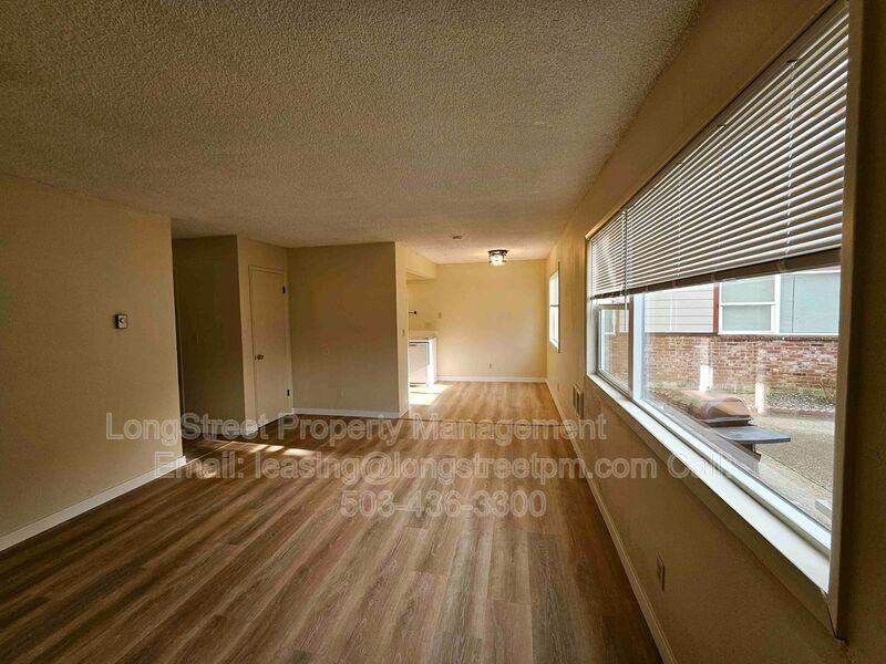 780 Nw Joy Ave #I - Photo 7 of 32
