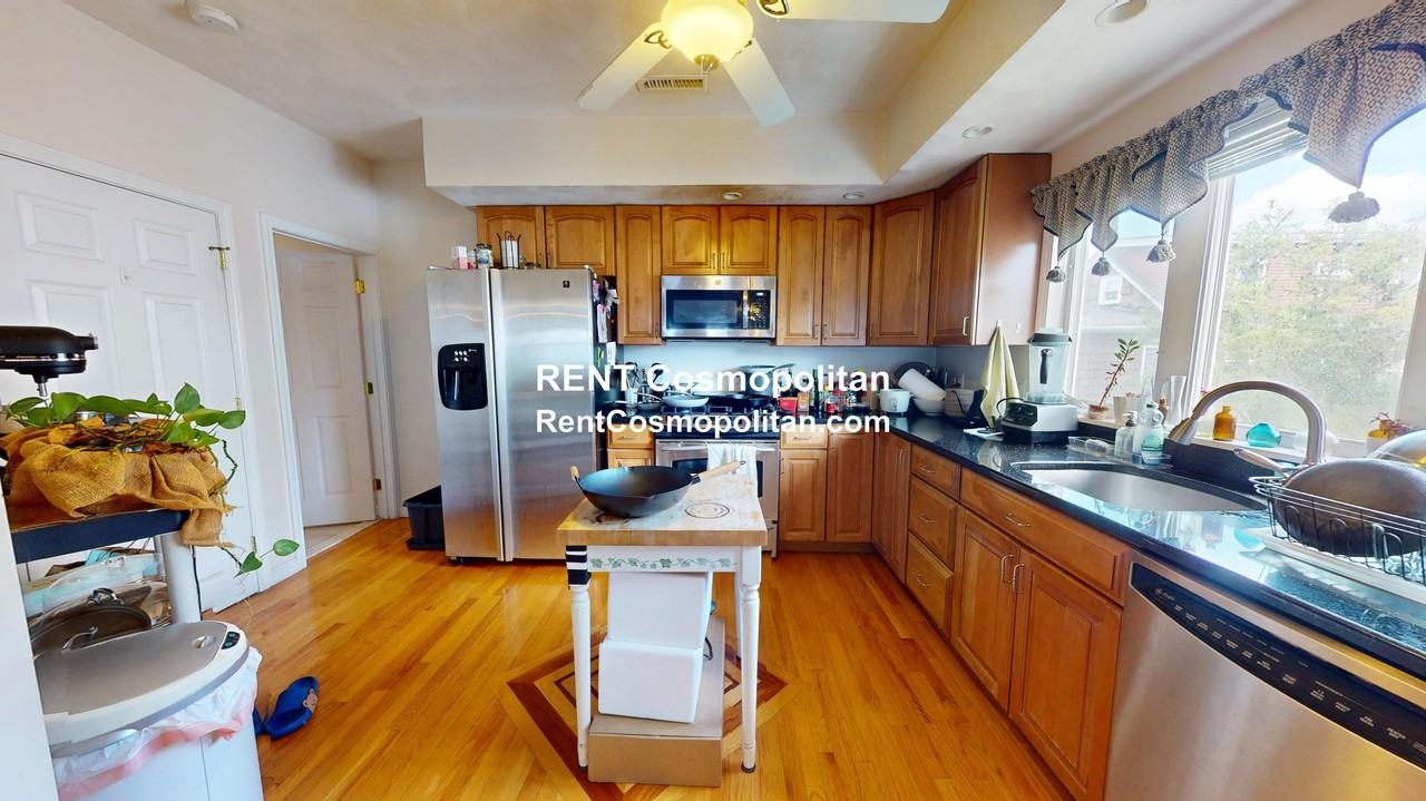 7 Winter Hill Rd #2 - Photo 4 of 17