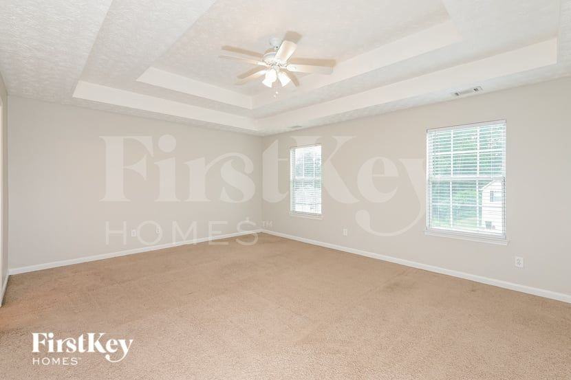 4447 Chester Ln - Photo 7 of 16