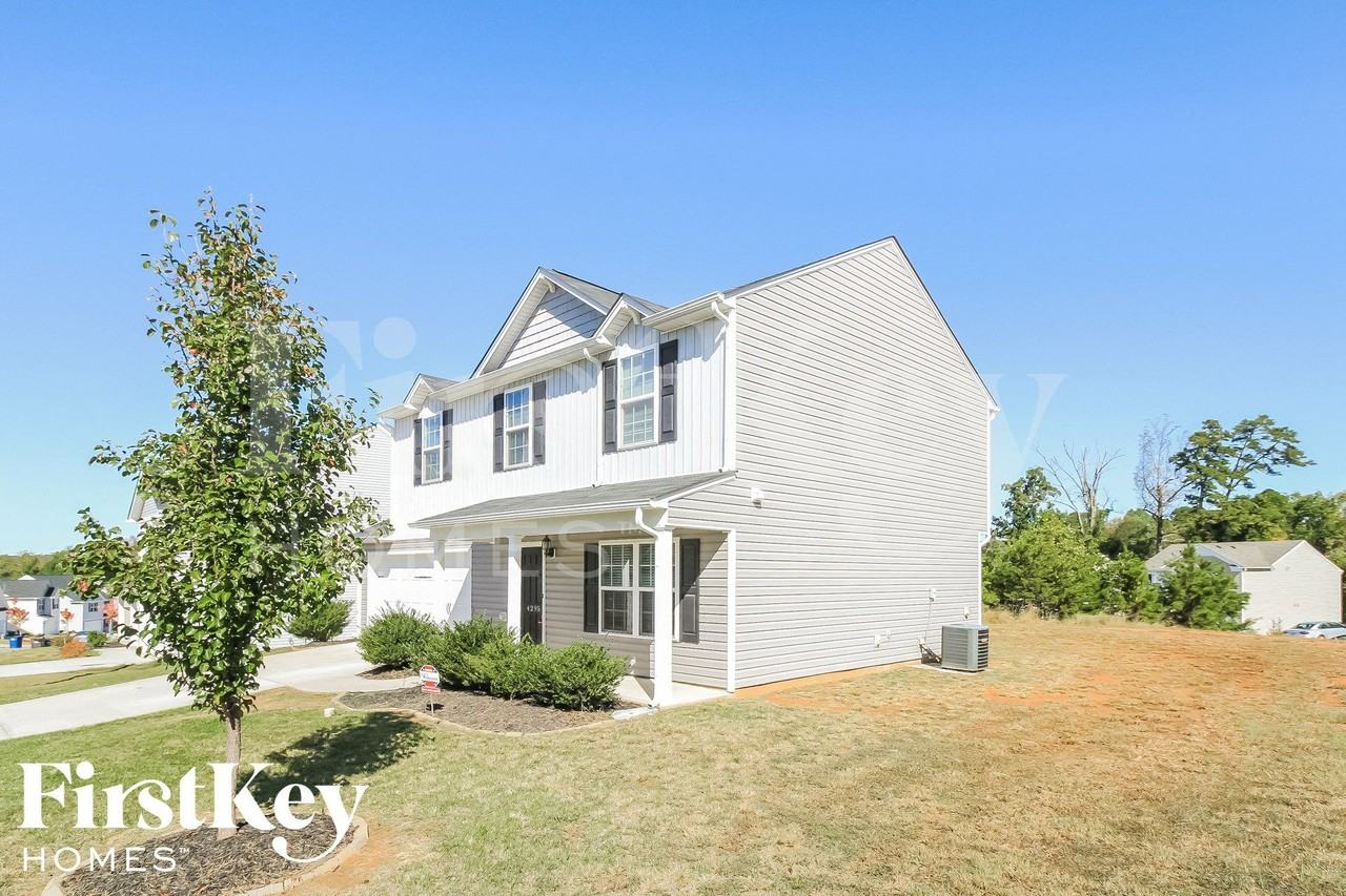 4295 Kendall Farms Way - Photo 2 of 15