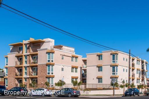 4111 Illinois Street 101 - 401 - Photo 2 of 30