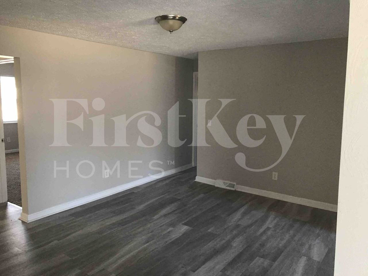 2665 Barthas Pl - Photo 4 of 35