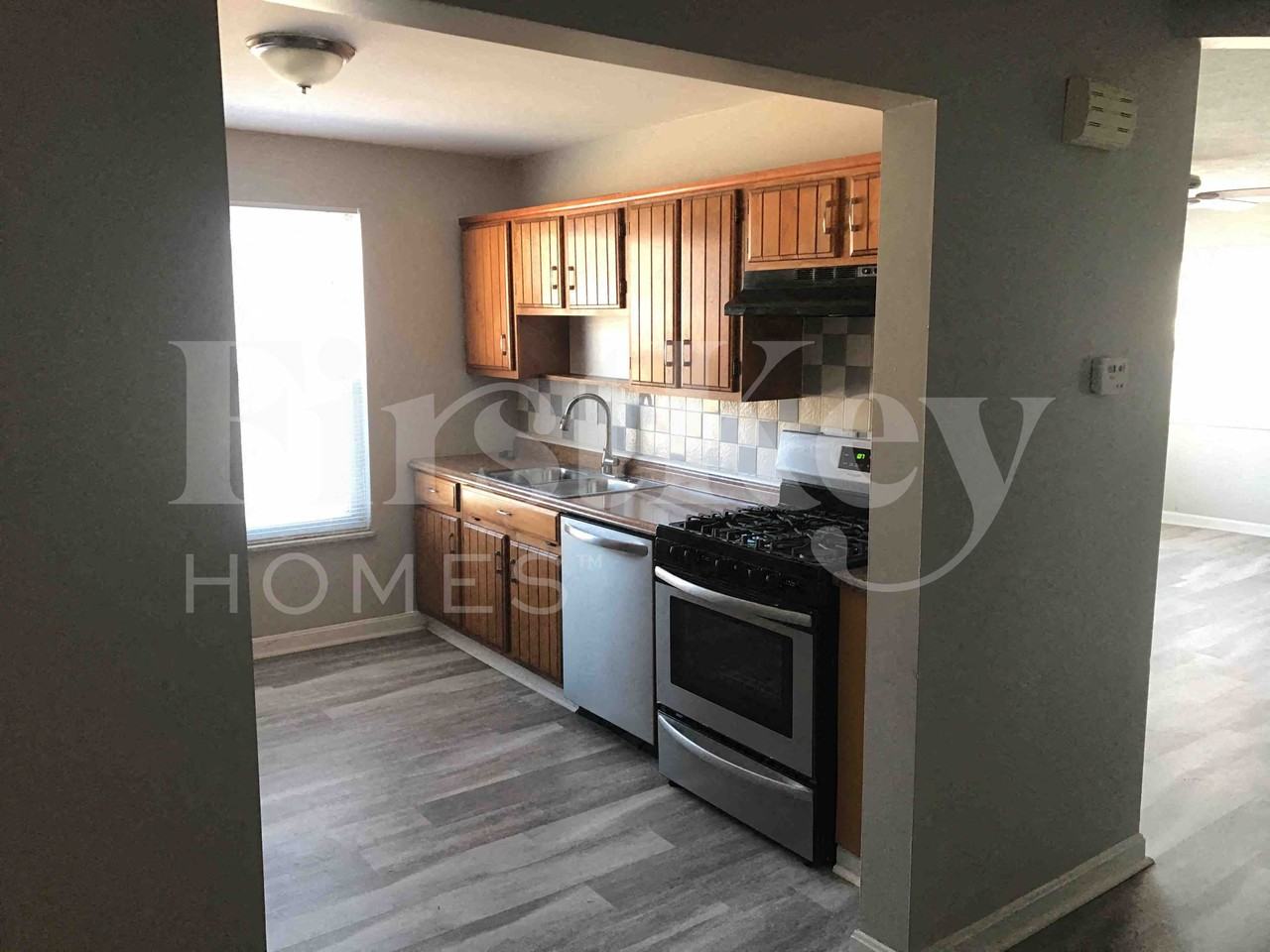 2665 Barthas Pl - Photo 6 of 35