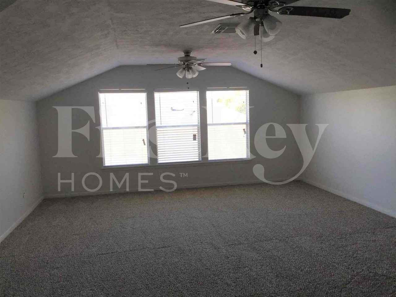 21735 Orange Maple Ct - Photo 2 of 17