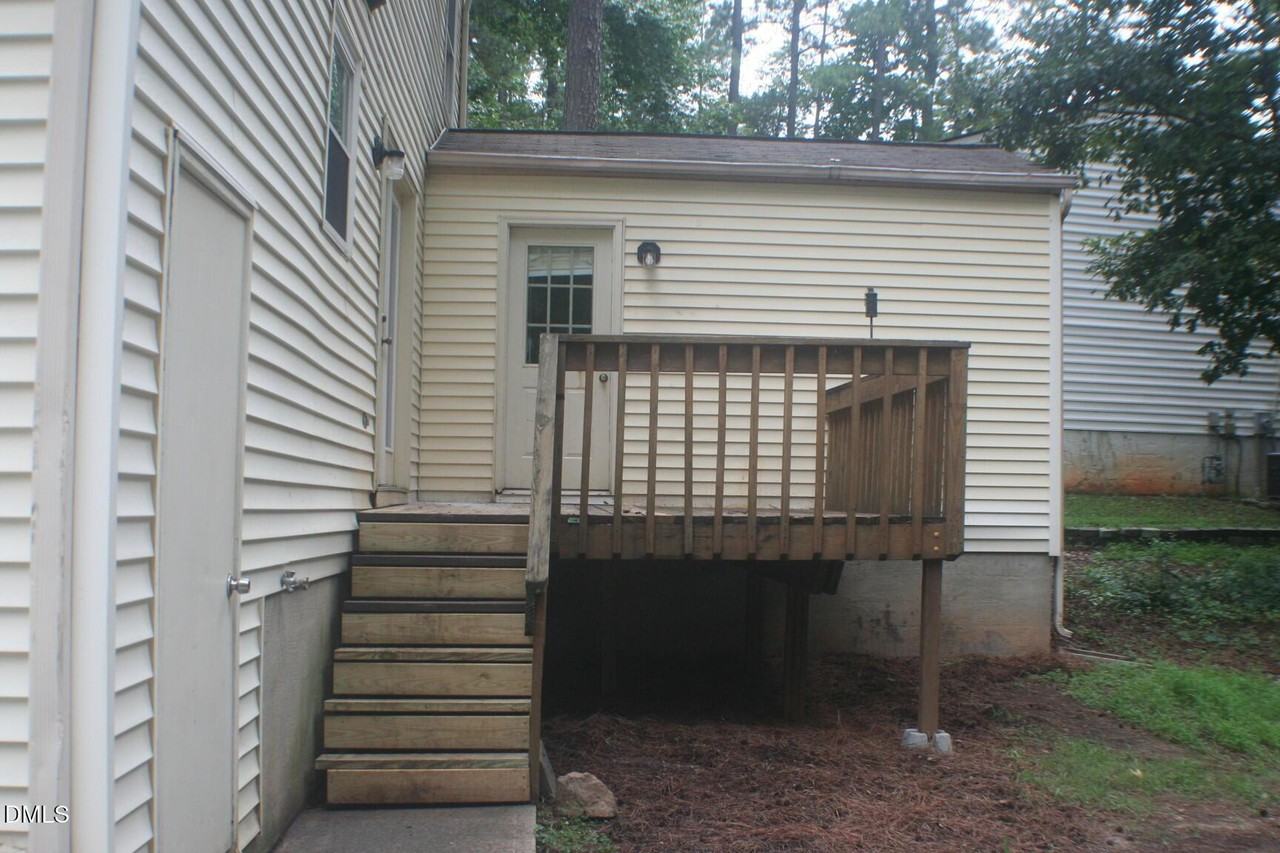 2500 Anne Carol Ct - Photo 6 of 26
