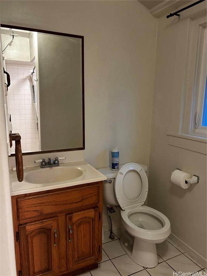 1957 Wilhelmina Rise - Photo 6 of 13