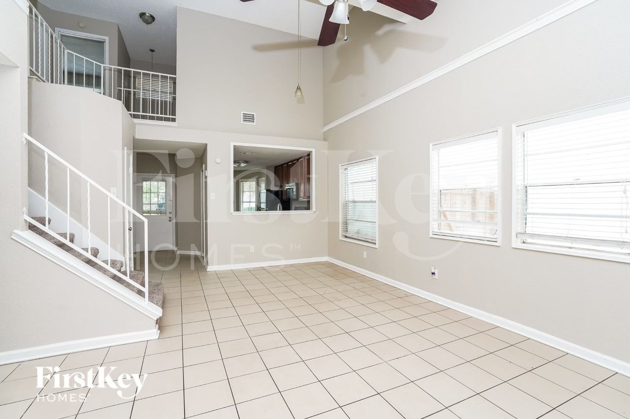 14615 Briton Cove Dr - Photo 4 of 16