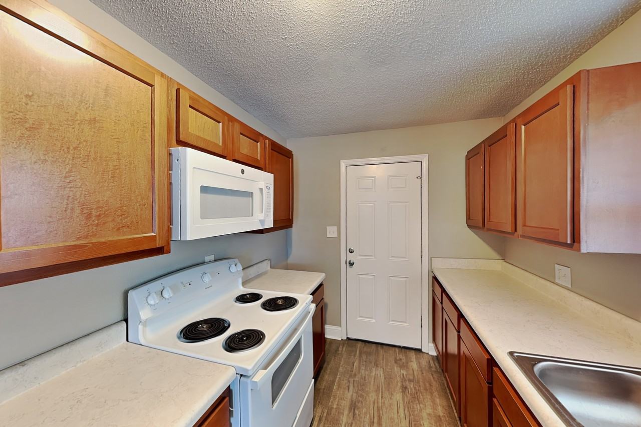 2604 E Murry St - Photo 6 of 16