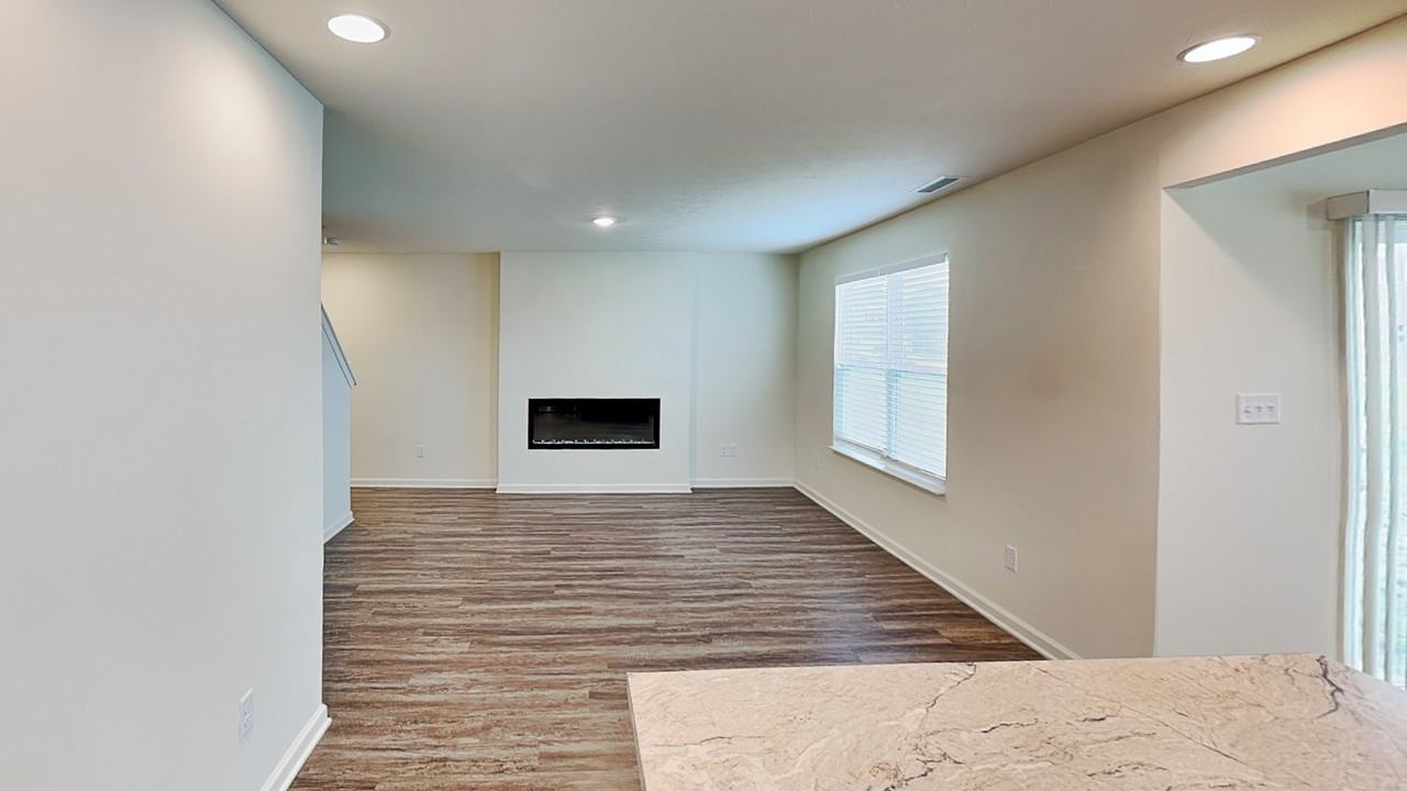 2835 Strauss Ln - Photo 3 of 18