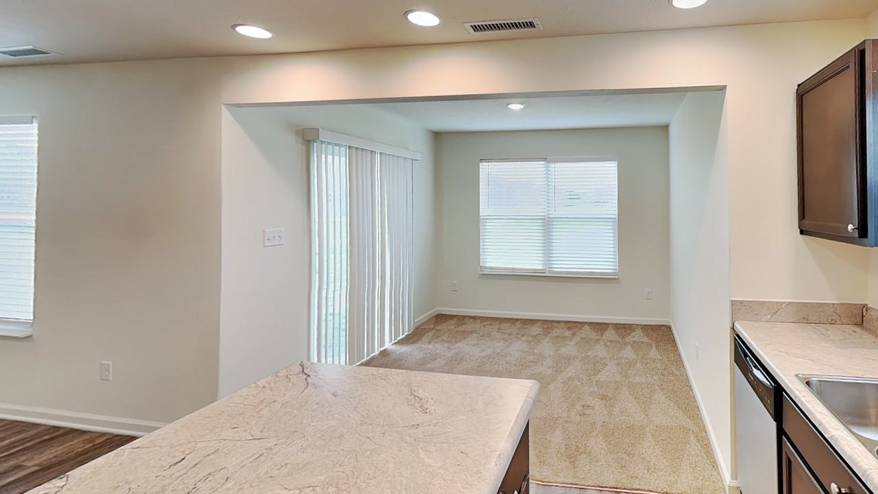 2835 Strauss Ln - Photo 4 of 18