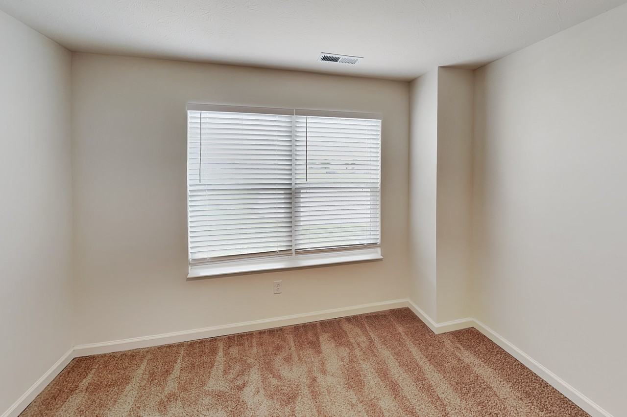 2835 Strauss Ln - Photo 7 of 18
