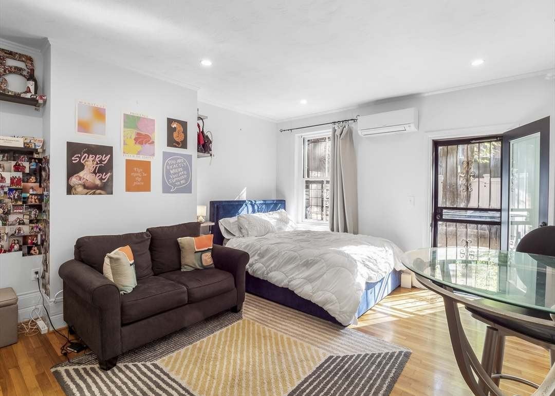 336 Marlborough St #2 - Photo 4 of 10