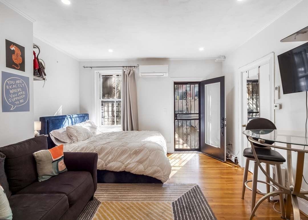 336 Marlborough St #2 - Photo 5 of 10