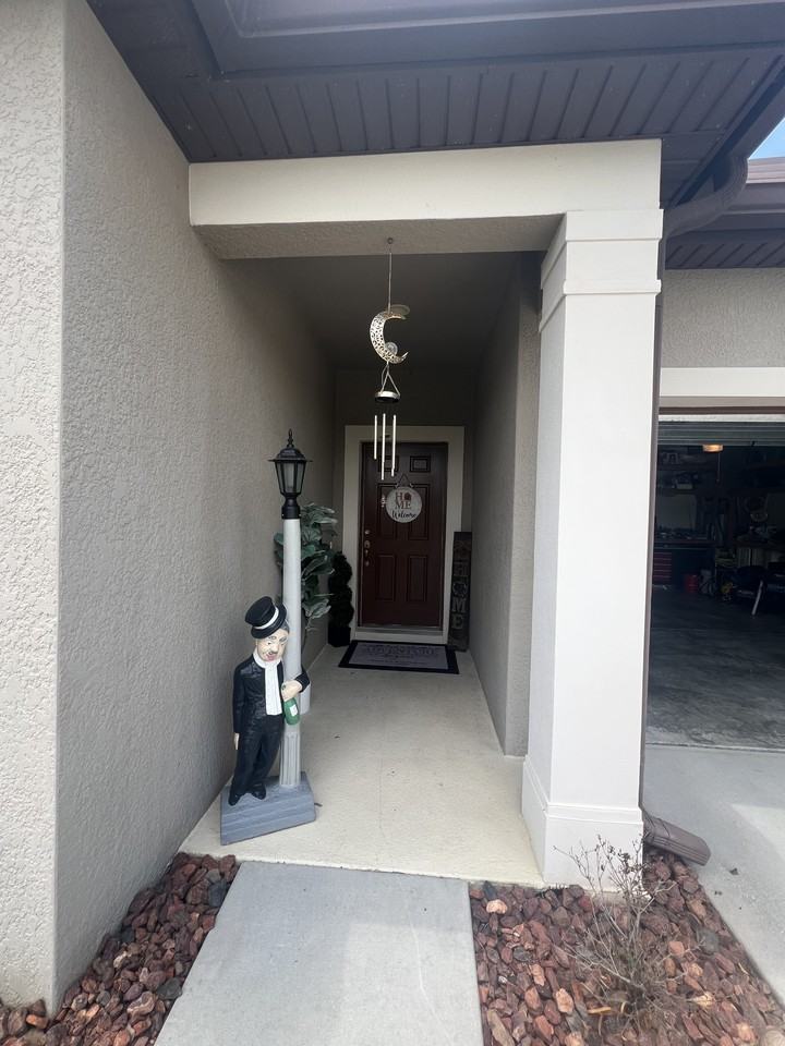 15261 Stone House Dr - Photo 3 of 24