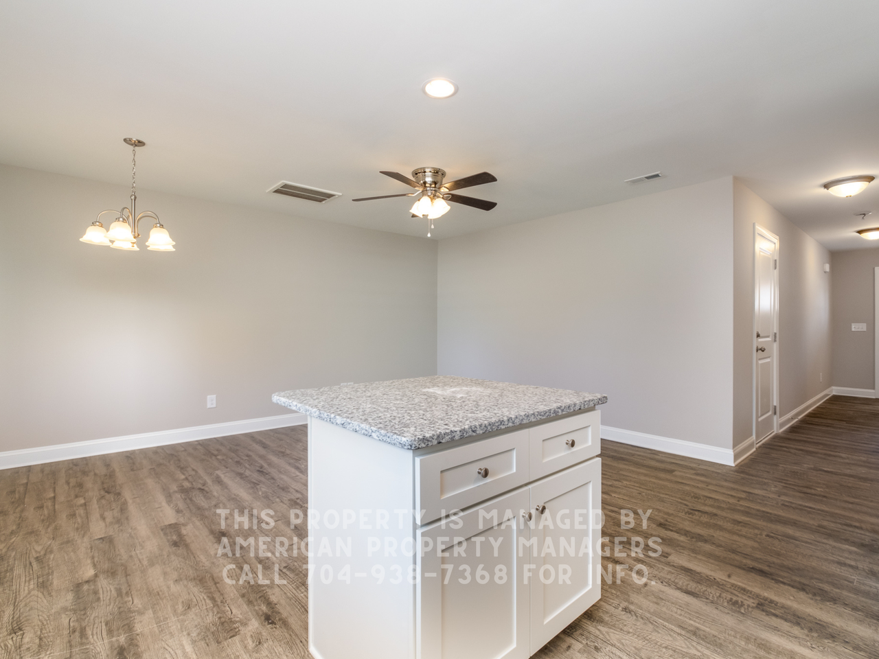 490 W F St - Photo 5 of 14