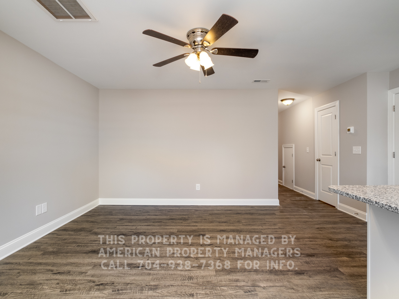 490 W F St - Photo 6 of 14