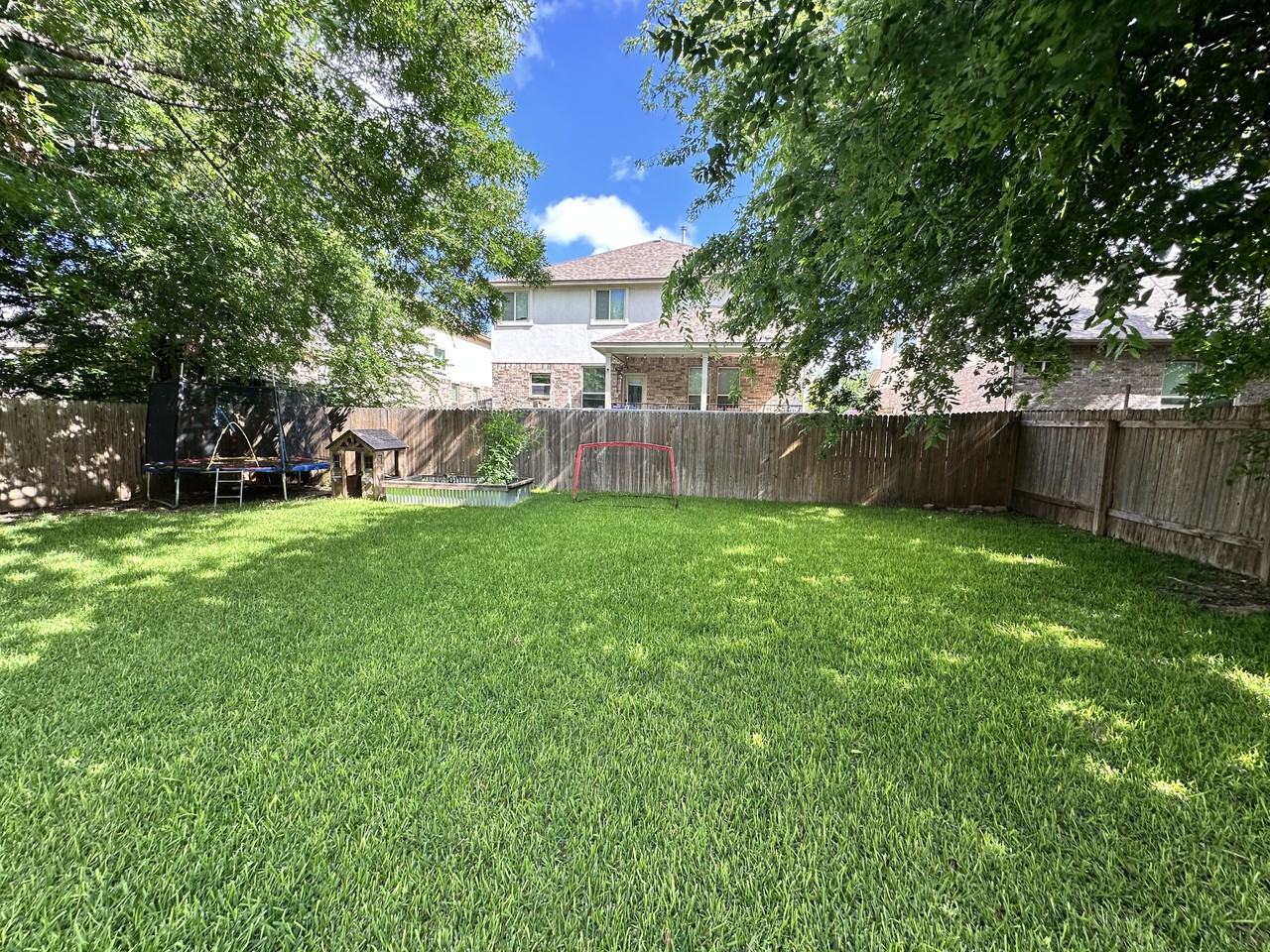 1217 Nightshade Ln - Photo 5 of 5