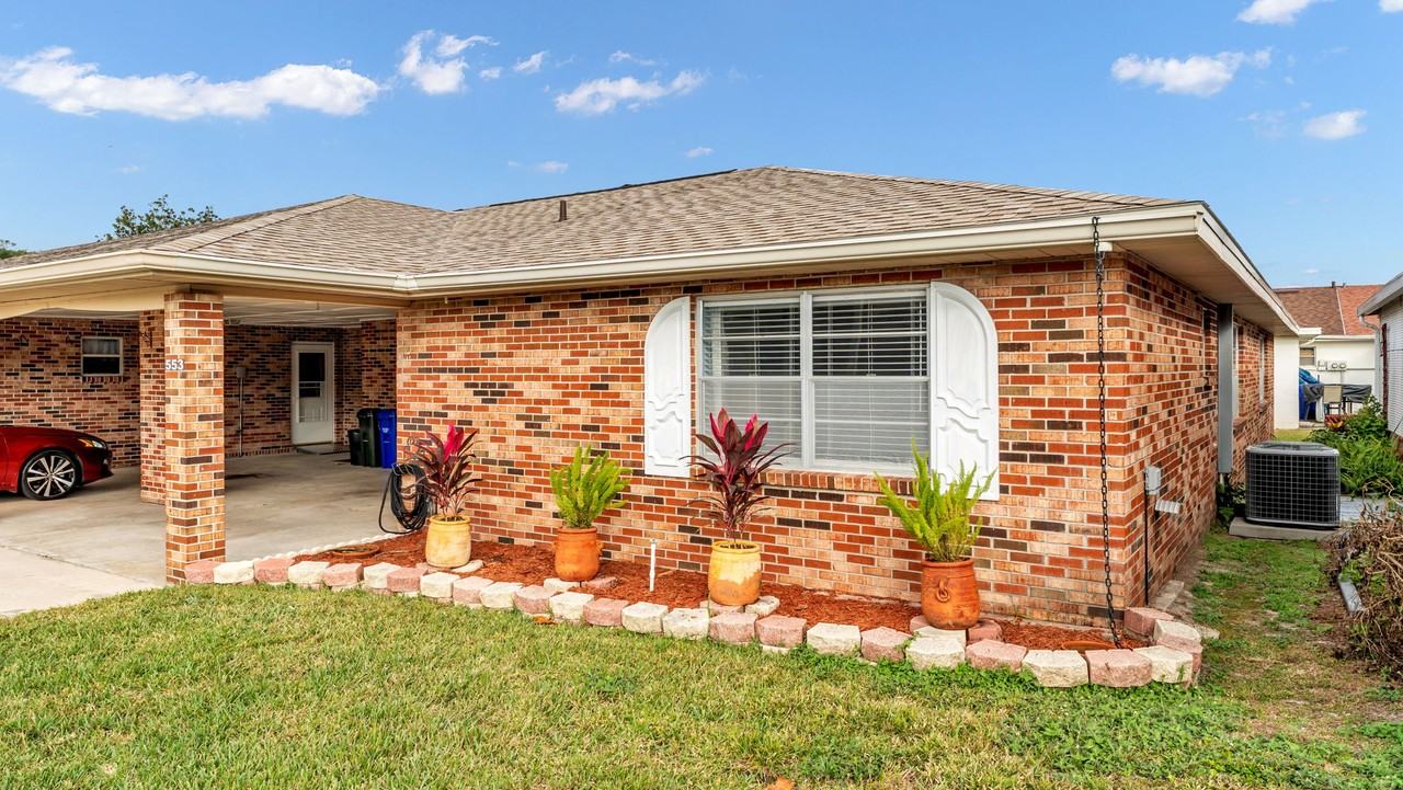 1836 Warringwood Dr #B4 - Photo 3 of 25