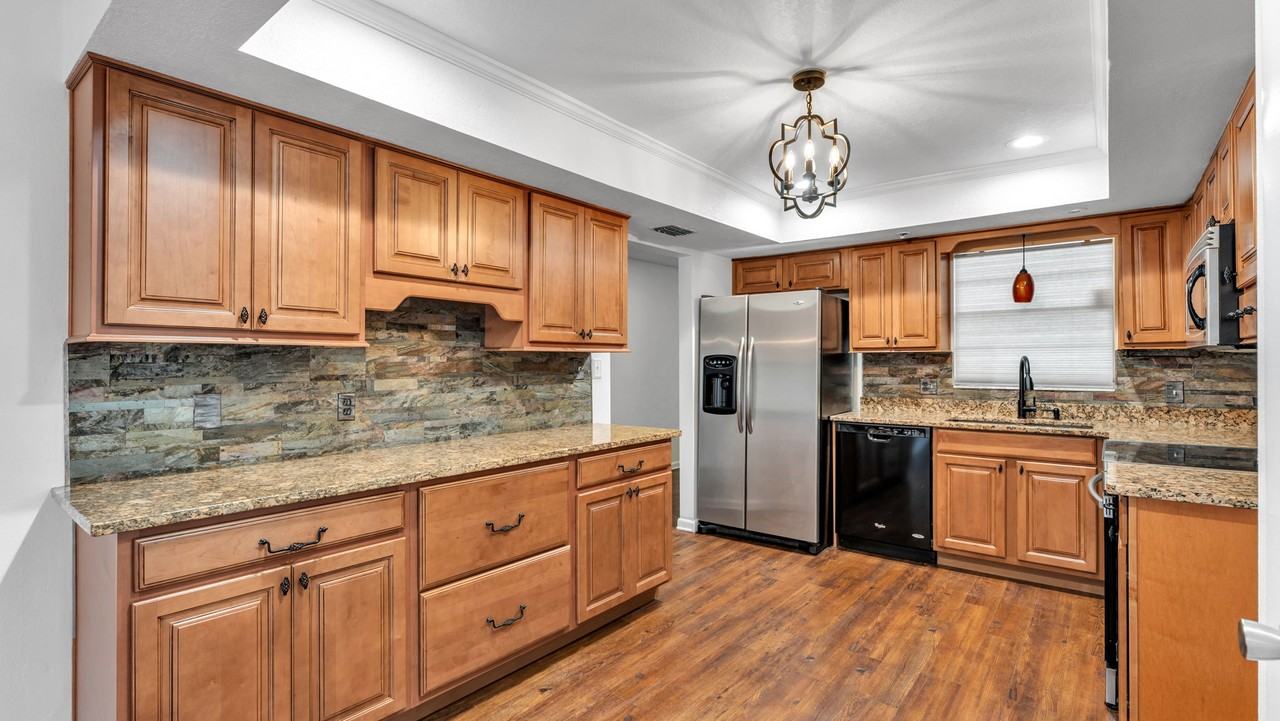 1836 Warringwood Dr #B4 - Photo 6 of 25