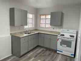featured image of 330 La Vega Dr Sw