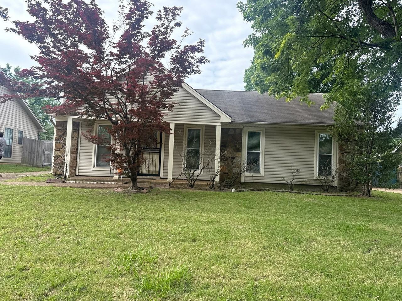 6341 S Berrypick Ln - Photo 2 of 14