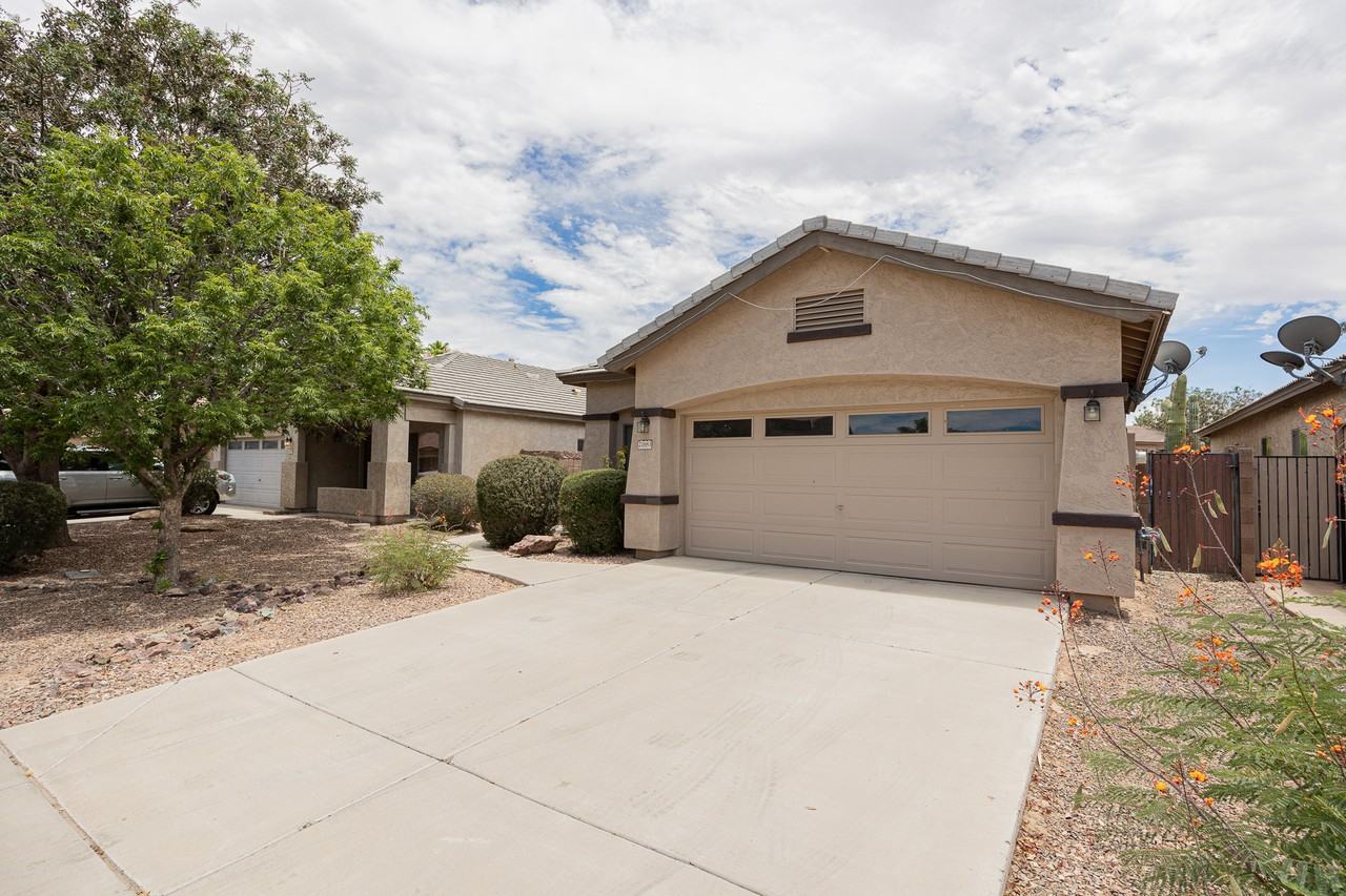 21683 N Greenland Park Dr - Photo 3 of 29