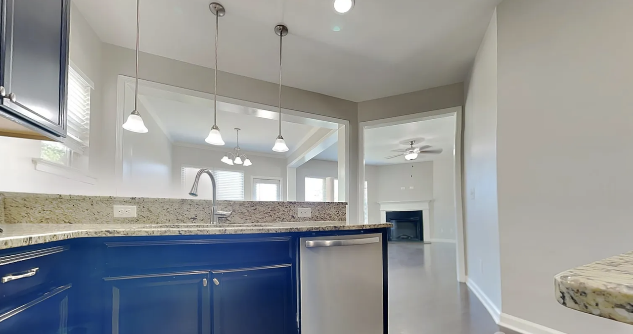 1568 Charcoal Ives Rd - Photo 3 of 13