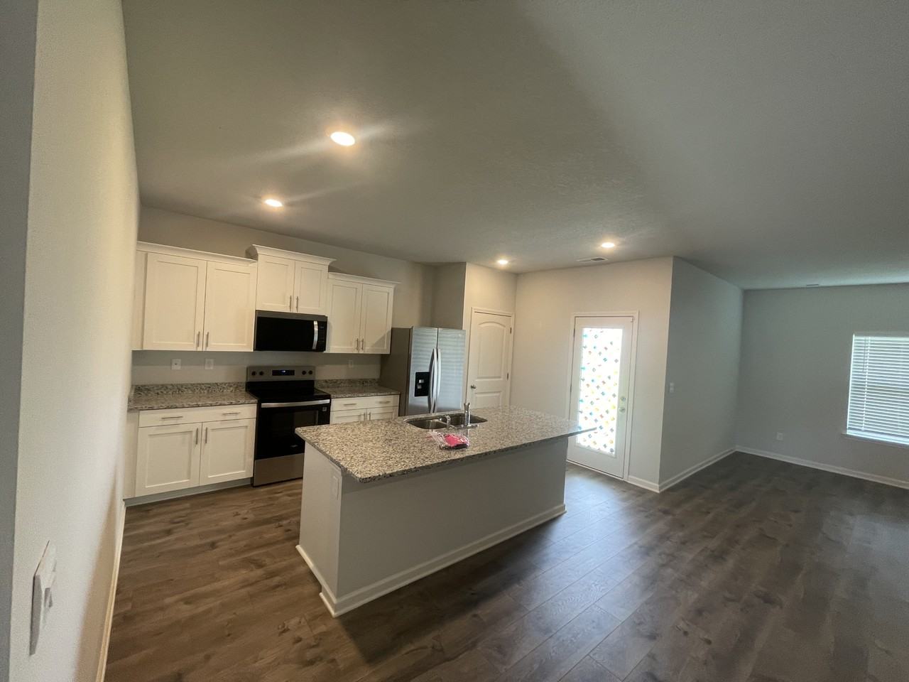 4246 Sandy Hollow Ln S - Photo 6 of 9