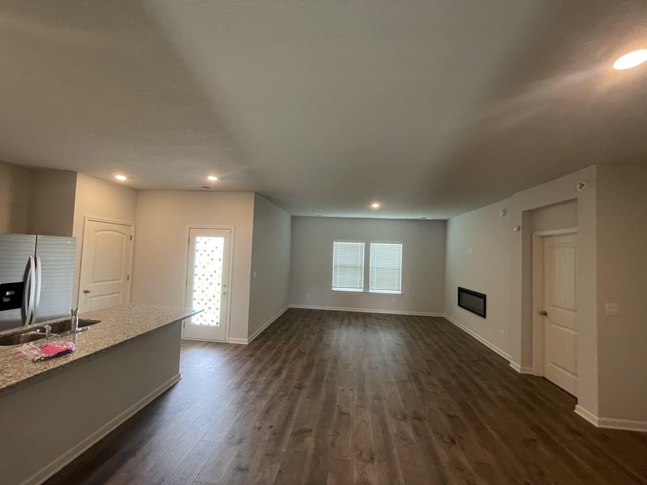 4246 Sandy Hollow Ln S - Photo 7 of 9