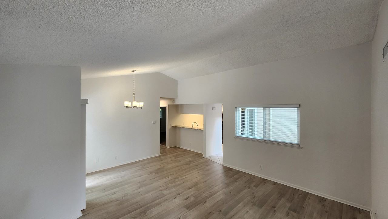 1025 Rock Rose Ln - Photo 2 of 13