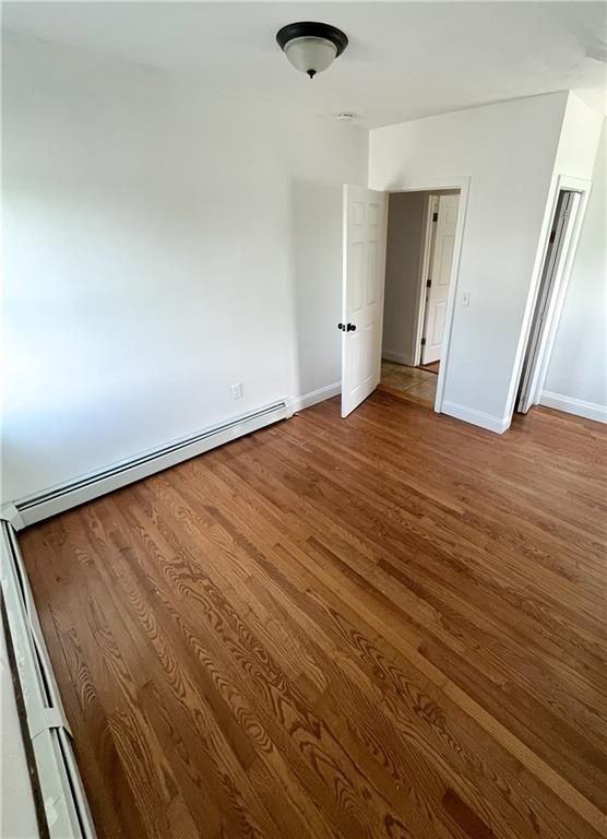 114 Warren Ave - Photo 2 of 9