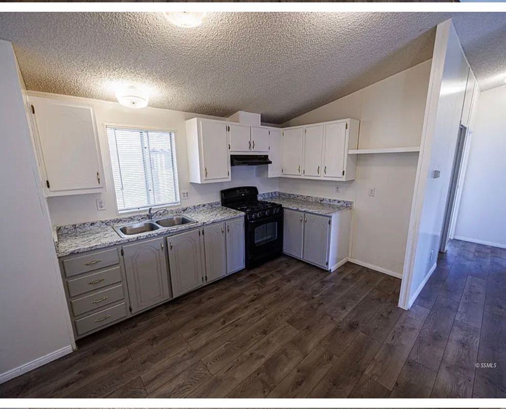 801 W Ward Ave - Photo 3 of 8