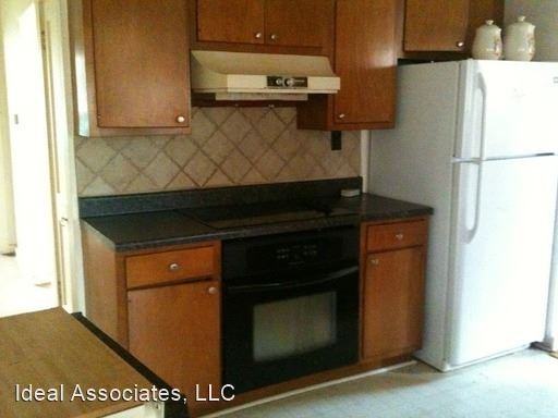 2141 Paxtonville Rd - Photo 2 of 13