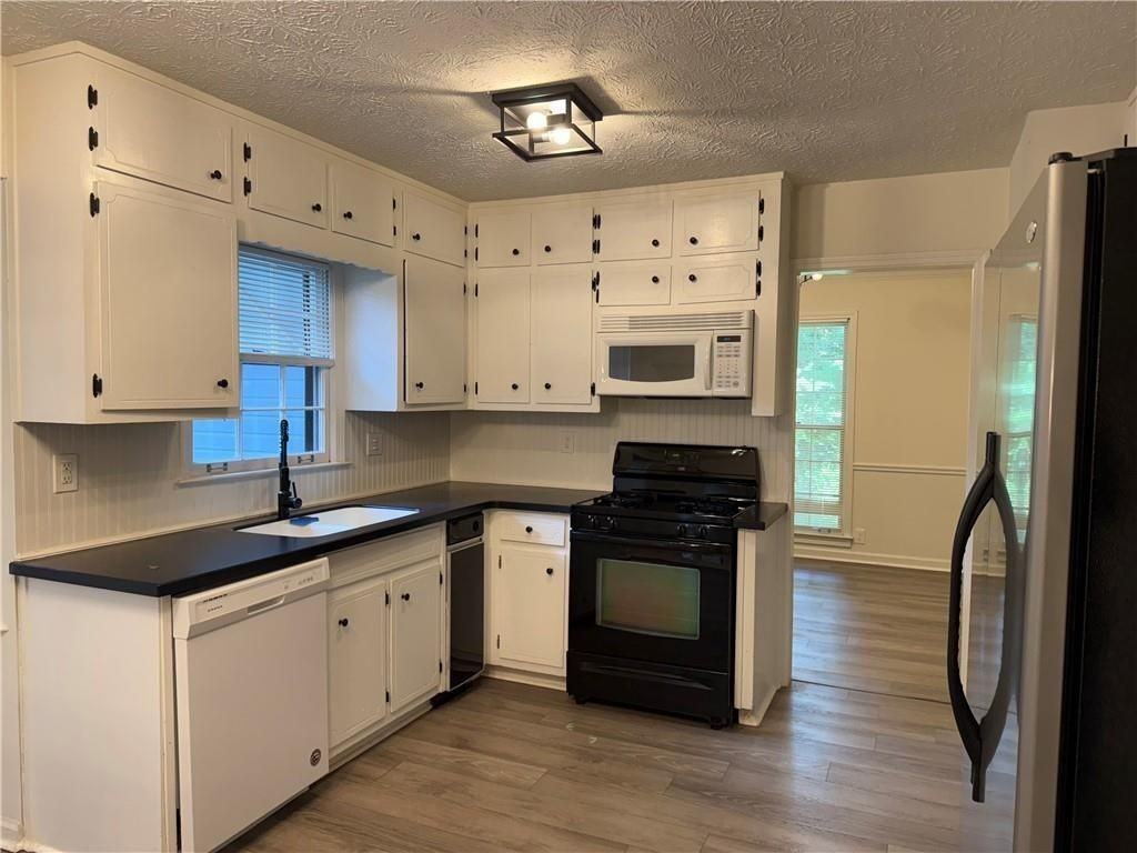 1253 Tinderbox Ln Nw - Photo 3 of 20