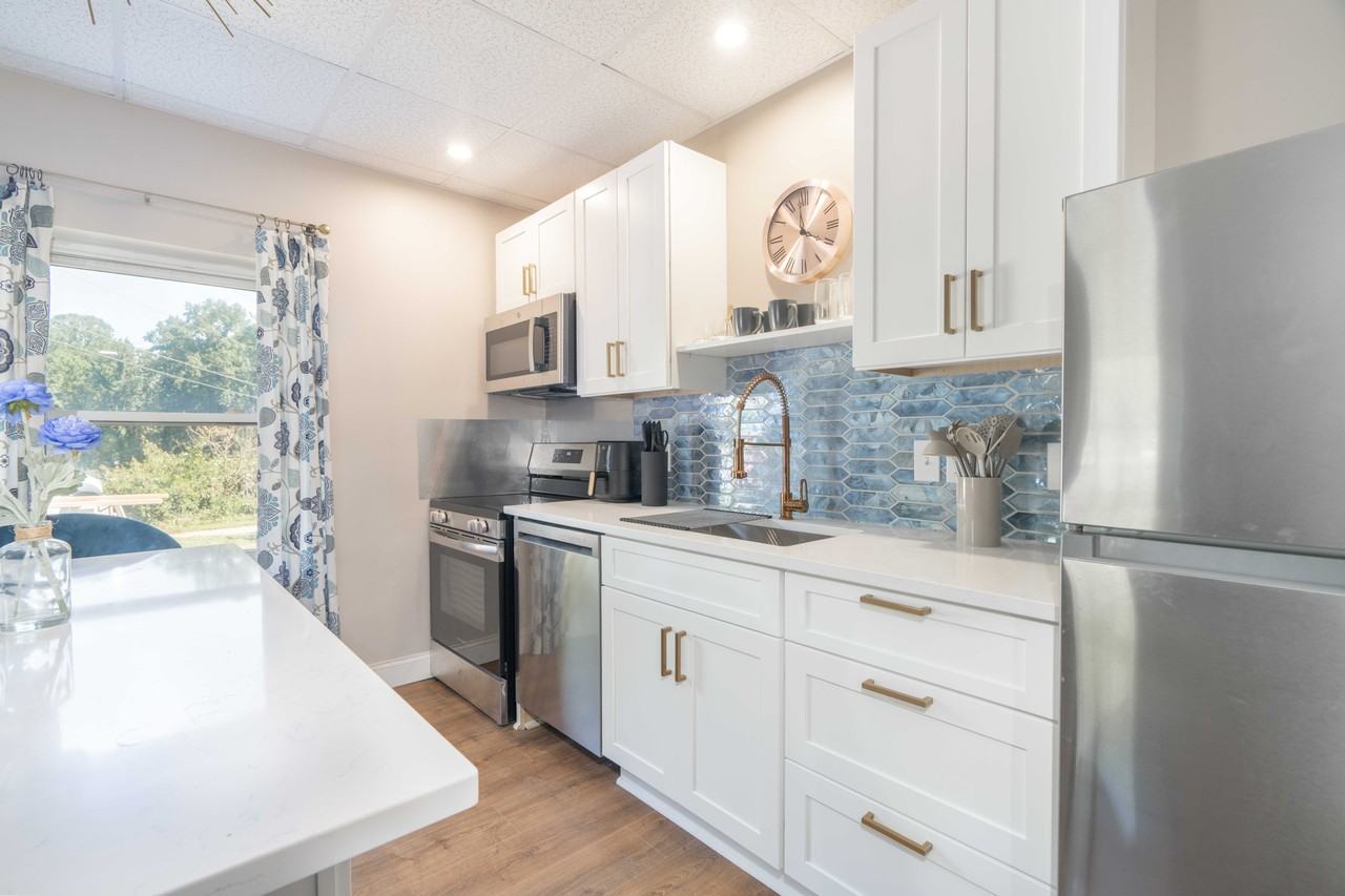 168 Oak Summit Rd #NA - Photo 2 of 17
